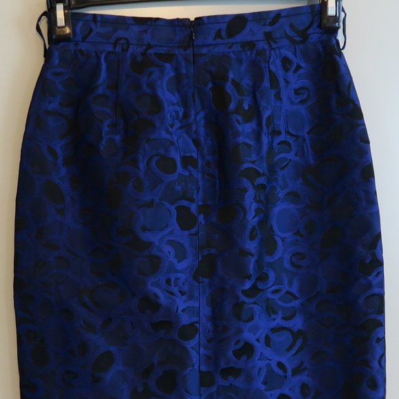 NWT St. John Cobalt/Caviar Evening Satin-Sheen Skirt Size 2 MSRP $695